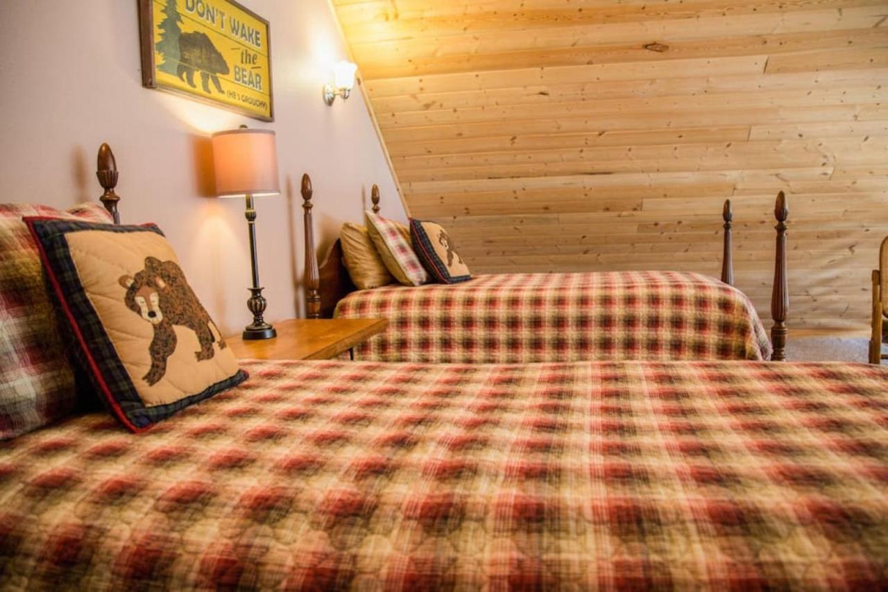 Twin Owls Lodge, Great For Families Master Bedroom, Loft, Full Kitchen, Dogs Ok Естес Парк Екстериор снимка