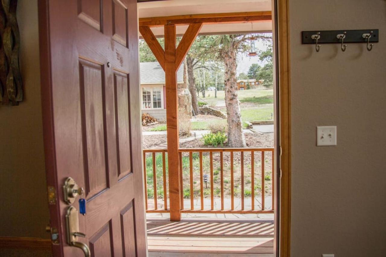 Twin Owls Lodge, Great For Families Master Bedroom, Loft, Full Kitchen, Dogs Ok Естес Парк Екстериор снимка