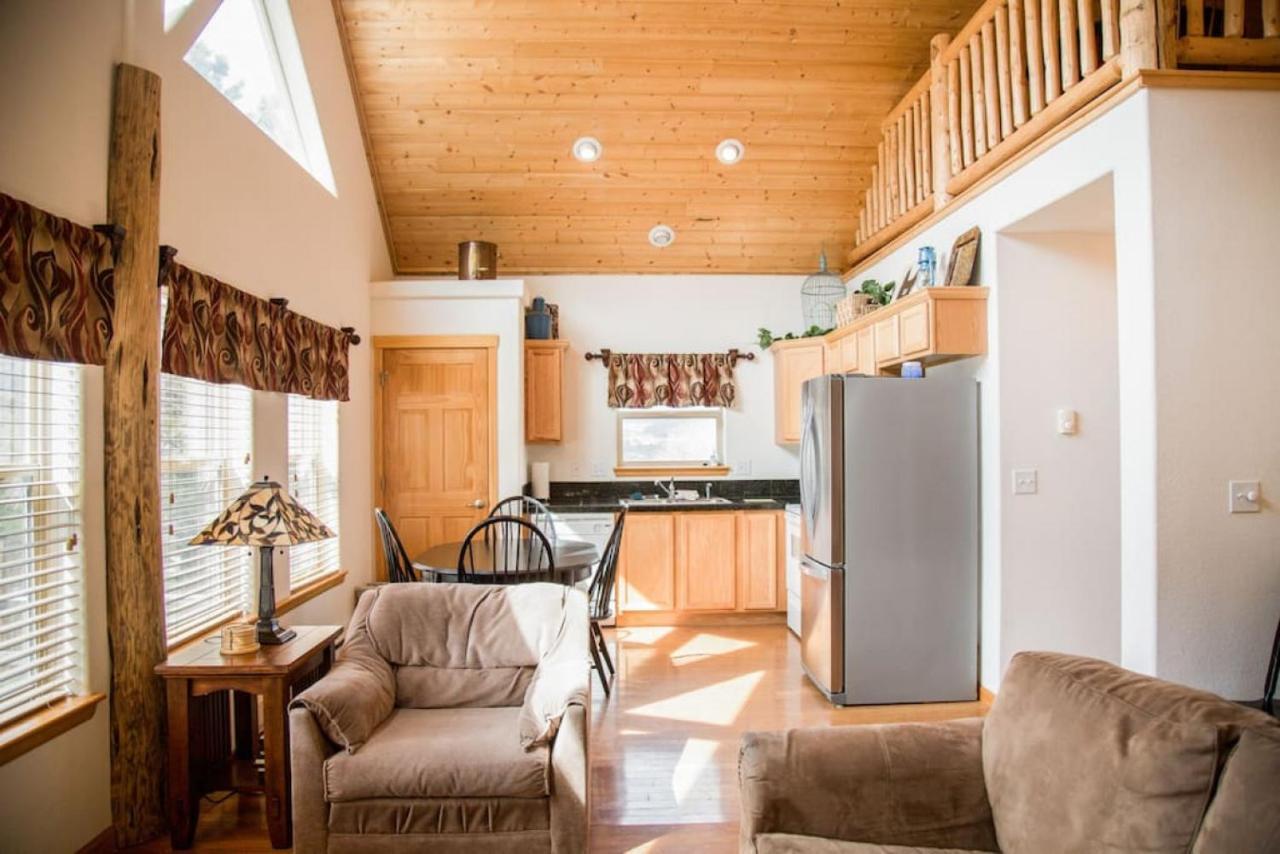 Twin Owls Lodge, Great For Families Master Bedroom, Loft, Full Kitchen, Dogs Ok Естес Парк Екстериор снимка